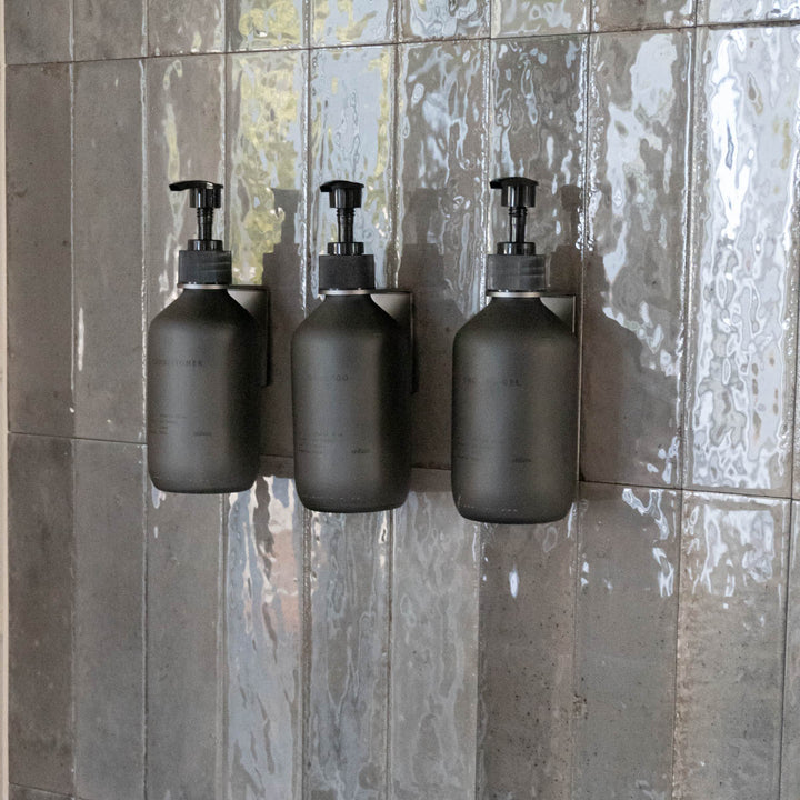 Trio in the shower - CARE Set - Blurry Black - Aluminum