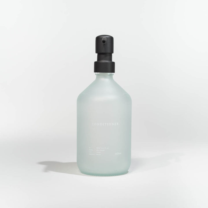 Conditioner - CARE Flasche - Blurry White